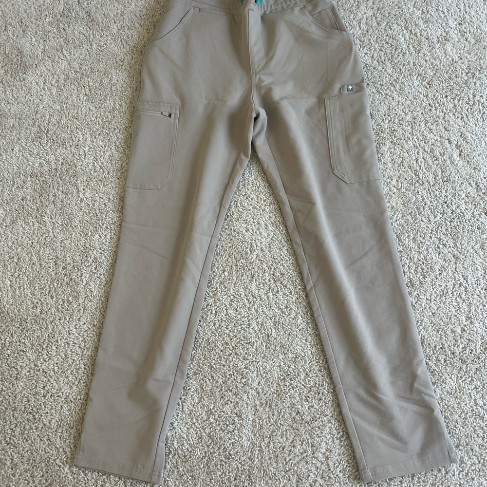 Figs Boulder Scrub Pants